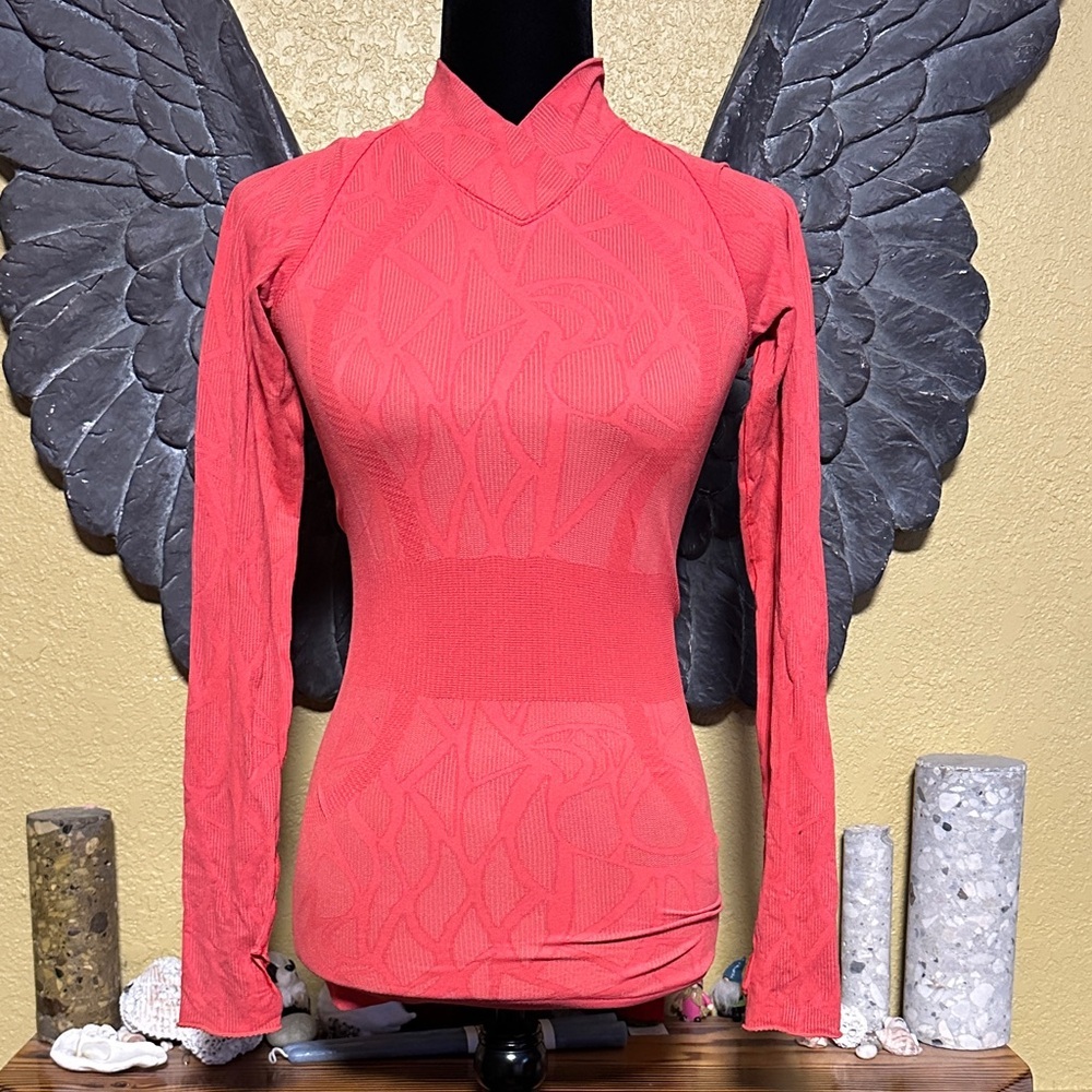Lululemon Coral Long Sleeve Top